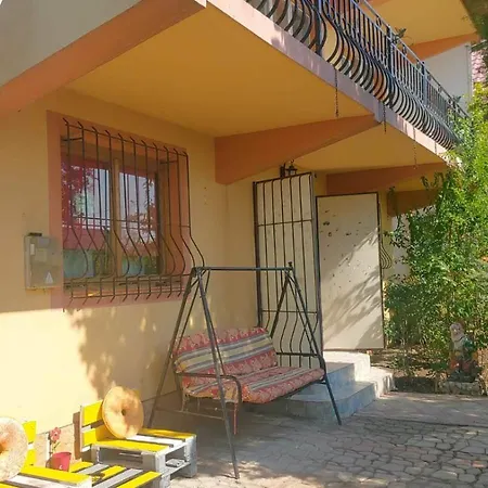 Vila Omi